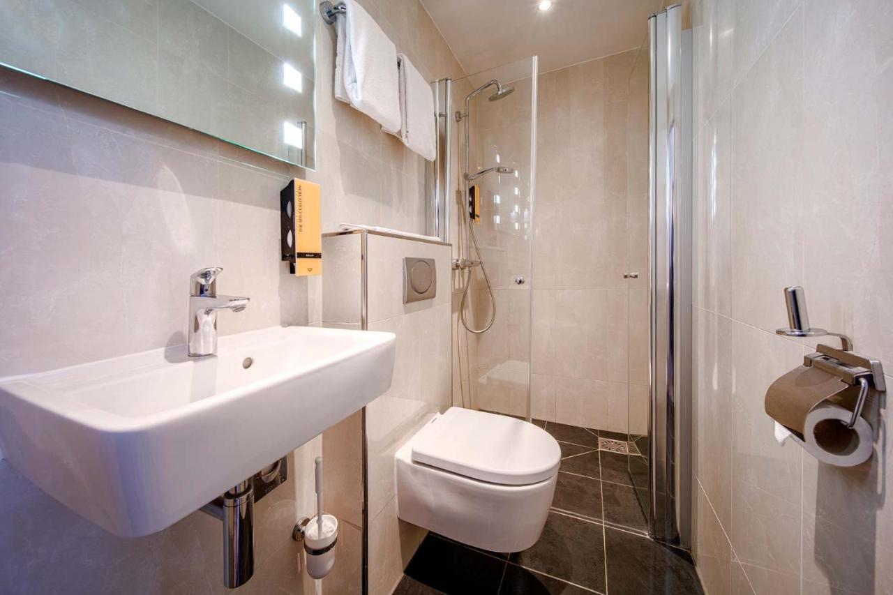 Ozo Hotels Cordial Amsterdam Bagian luar foto